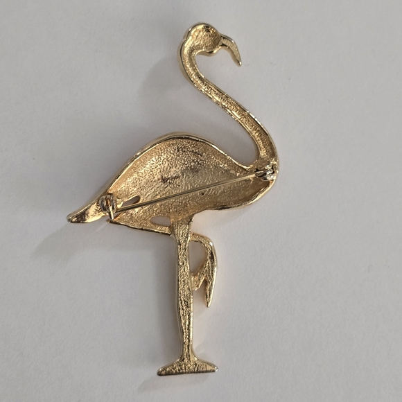 Vintage Gold Flamingo Brooch | Pink Enamel Bird Pin | Mid-Century Style Costume - Picture 3 of 4